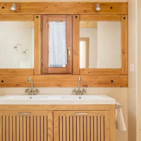 Casa Collarada Confort شاليه فييانوا